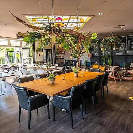 Europarcs De Woudhoeve Hotel *